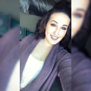 Meet your Posher, Victoria